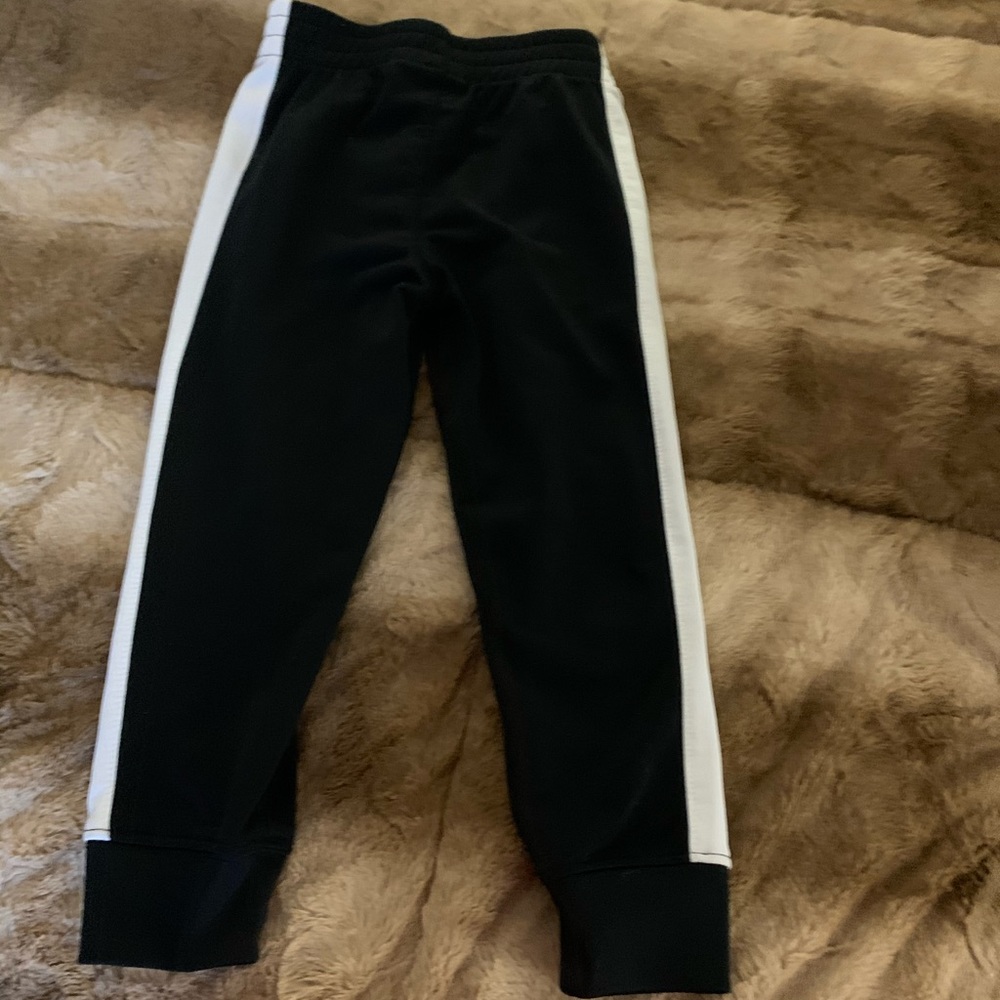 Tracksuit - Picture 2 of 6
